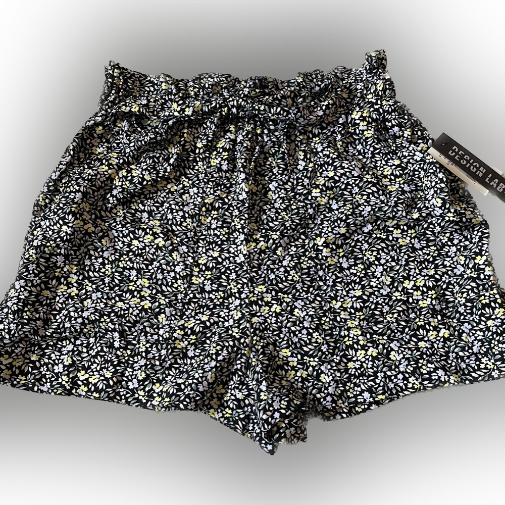 Design Lab floral shorts